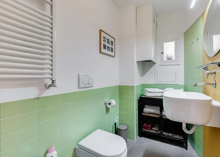 Vakantiehuis Casa Valentina - Silenzioso Di Design A Testaccio